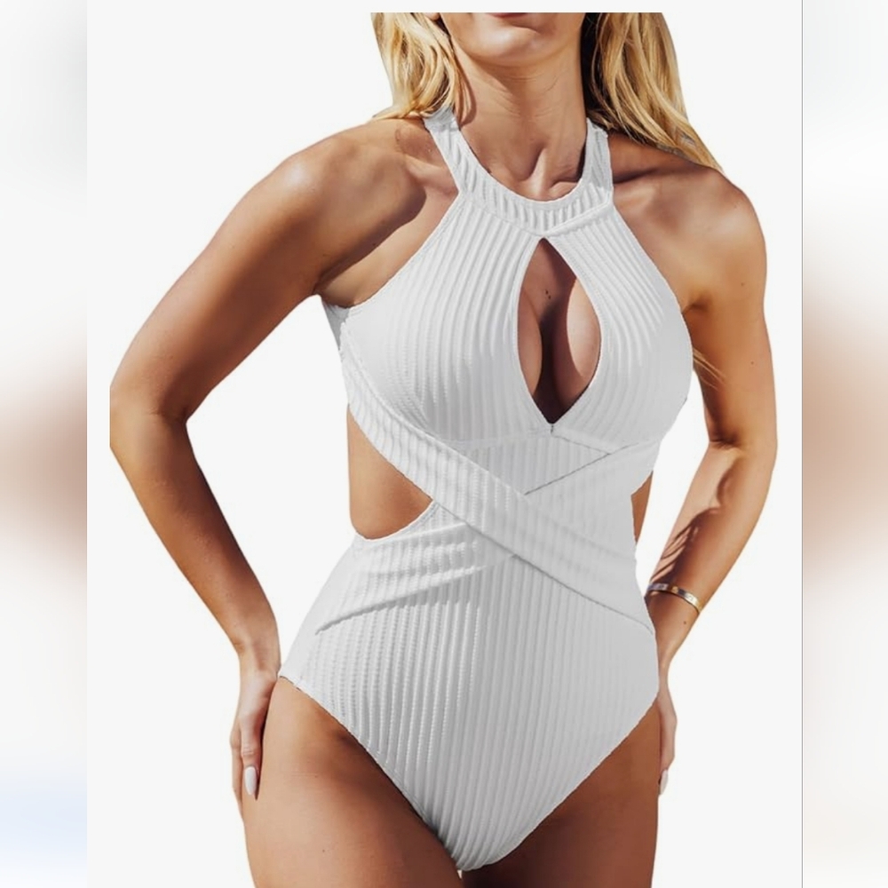 Swimsuit High Neck Cutout‎ Ribbed Texture Back Hook Hollow Wrapped white sz S